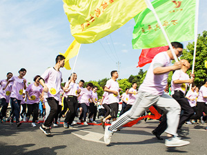 郴汽集团组织开展迎“五一”庆祝建司60周年智跑竞赛活动